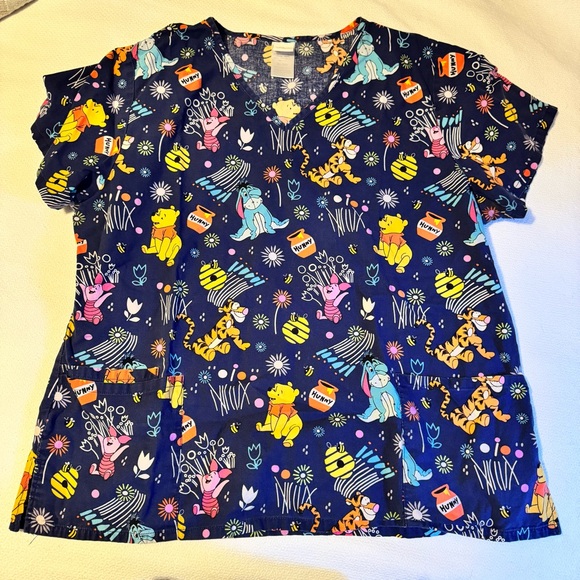 Bundle of 2 XL scrub tops, Disney Winnie the Pooh and Me Too tropical flowers - Picture 2 of 5